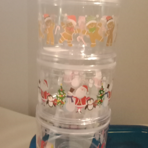4Christmas stacking candy/ cookie containers (plastic) set of 4 - Picture 6 of 6